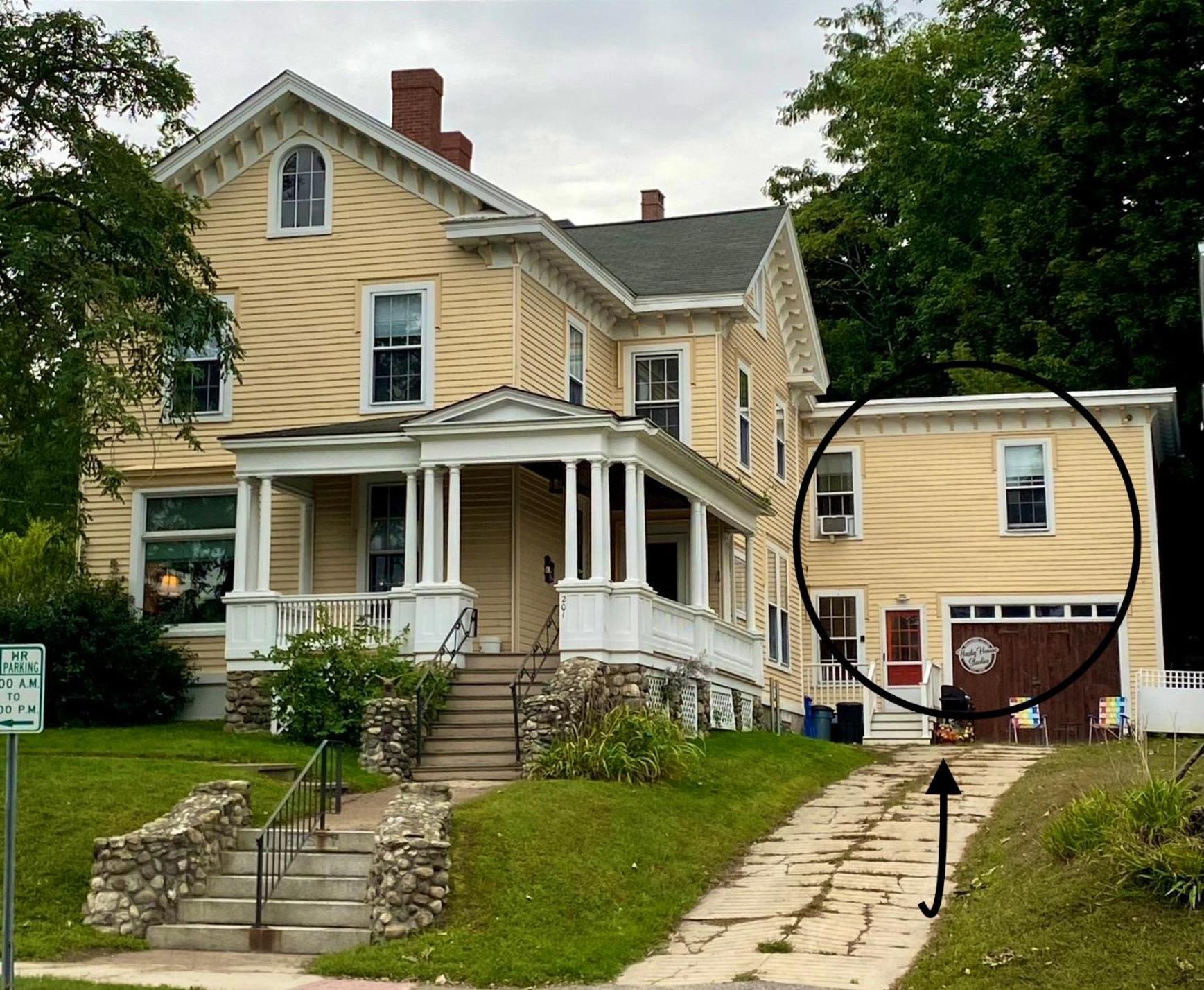 Hasty House Apartment Auburn